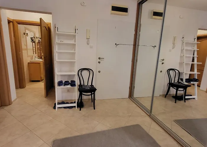 Apartmán Warszawa, Maszynowa Varšava